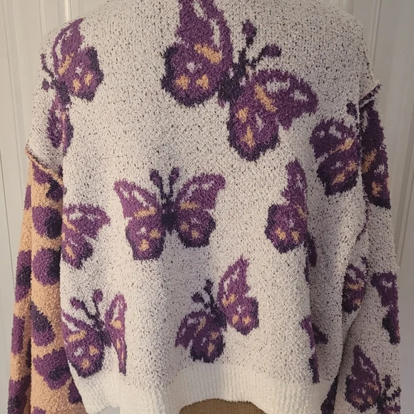POL Butterfly & Leopard Contrast Cardigan, NIB, MED, Peach/Purple, New Release🦋 - Picture 16 of 16